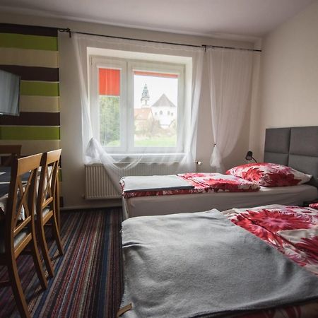 Na Szlaku Apartment Krzeszow  Ngoại thất bức ảnh