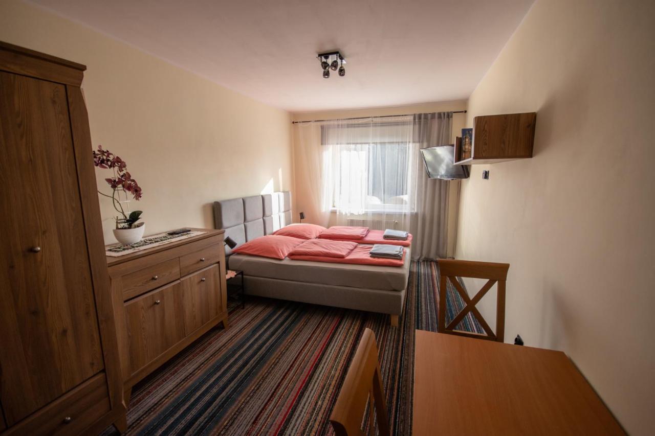 Na Szlaku Apartment Krzeszow  Ngoại thất bức ảnh